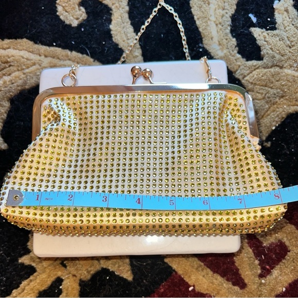 Gold Rhinestone Kiss Closure Bag Purse Shoulder Evening Bag Gold Tone Hardware - Picture 11 of 16